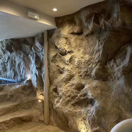 Diapori Suites Hotel Kardhamili Ngoại thất bức ảnh